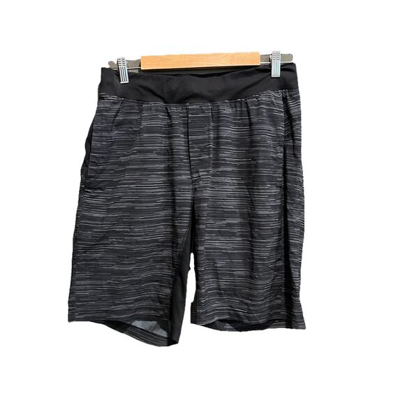 Lululemon Black Striped Drawstring Men's Unlined Activewear Shorts Size Medium - Picture 1 of 5